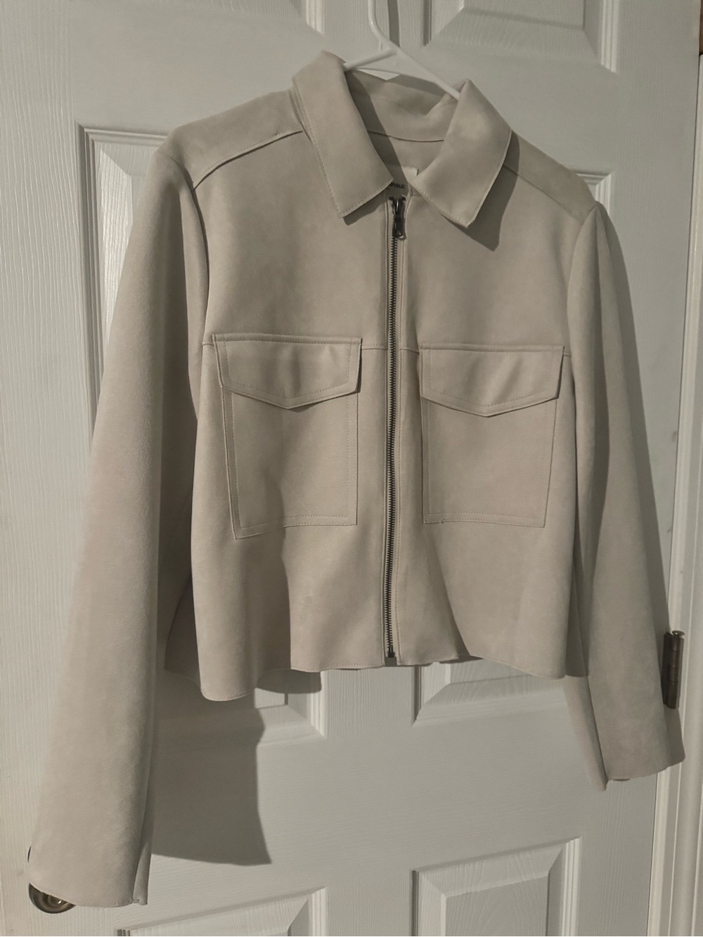 Vegan suede cropped jacket - Picture 2 of 3